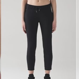 Lululemon On The Fly Pant *27" Black